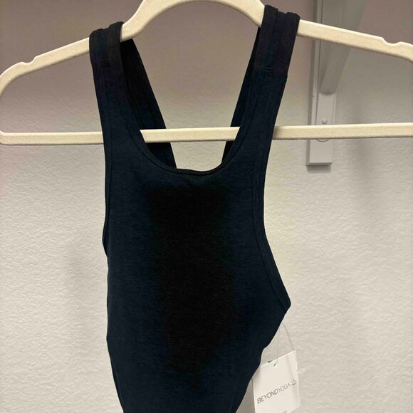 Beyond Yoga Space Dye Cropped Tank XS - Picture 3 of 4